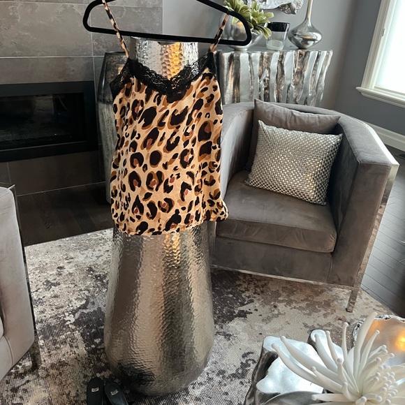 FAVLUX FASHION size large cami - Picture 17 of 17